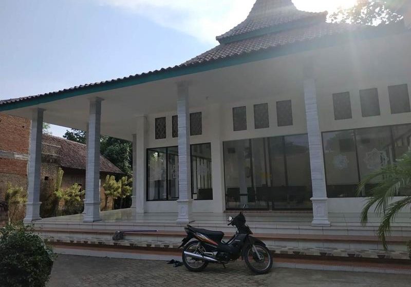 3. MUSHOLLA MTs. AL HIDAYAH