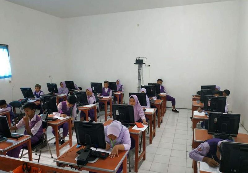 5. RUANG LAB. KOMPUTER
